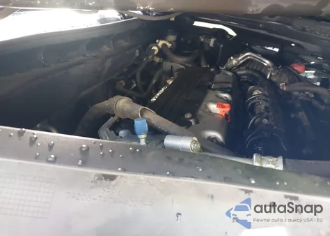 2010 Honda Accord 2.4 Lx z USA, uszkodzony, nr VIN 1HGCP2E31AA167021